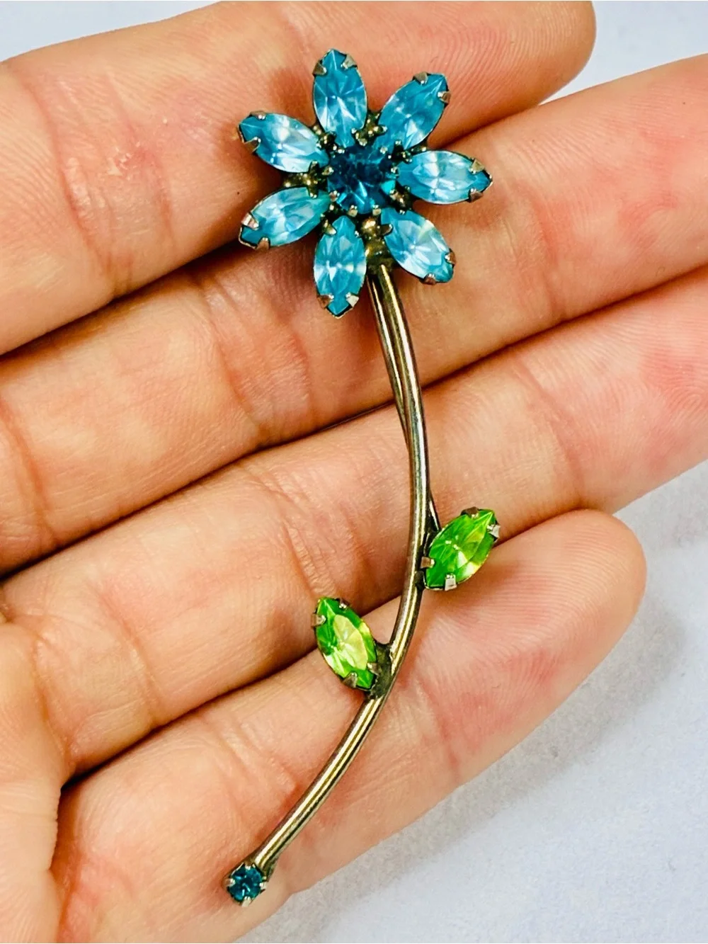 Vintage Blue & Green Crystal Flower Brooch - Women's Jewelry Retro Lightweight